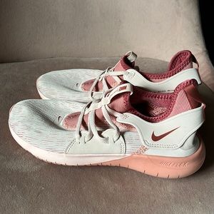 Women Nike Shoes